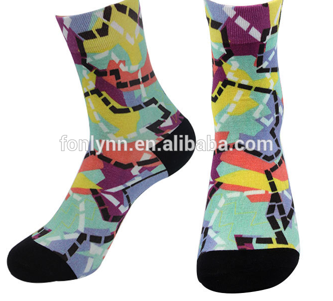 Wholesale Sublimated Sports Men Polyester Custom logo printed Socks